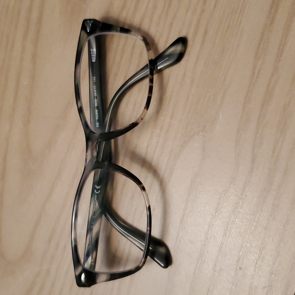 Ray-Ban women's eye glasses